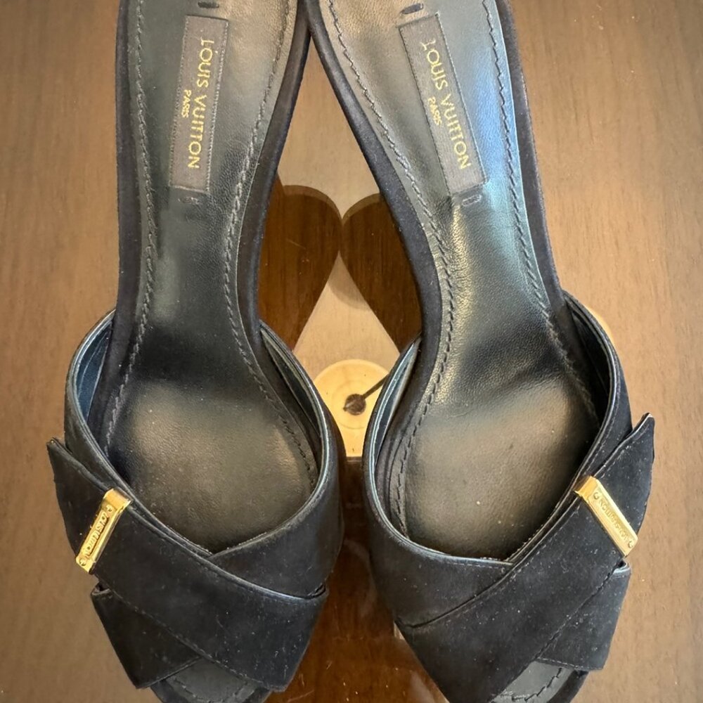 Louis Vuitton Black Suede Cross Strap Slides Sandals Size 35 1/2 - Picture 10 of 15